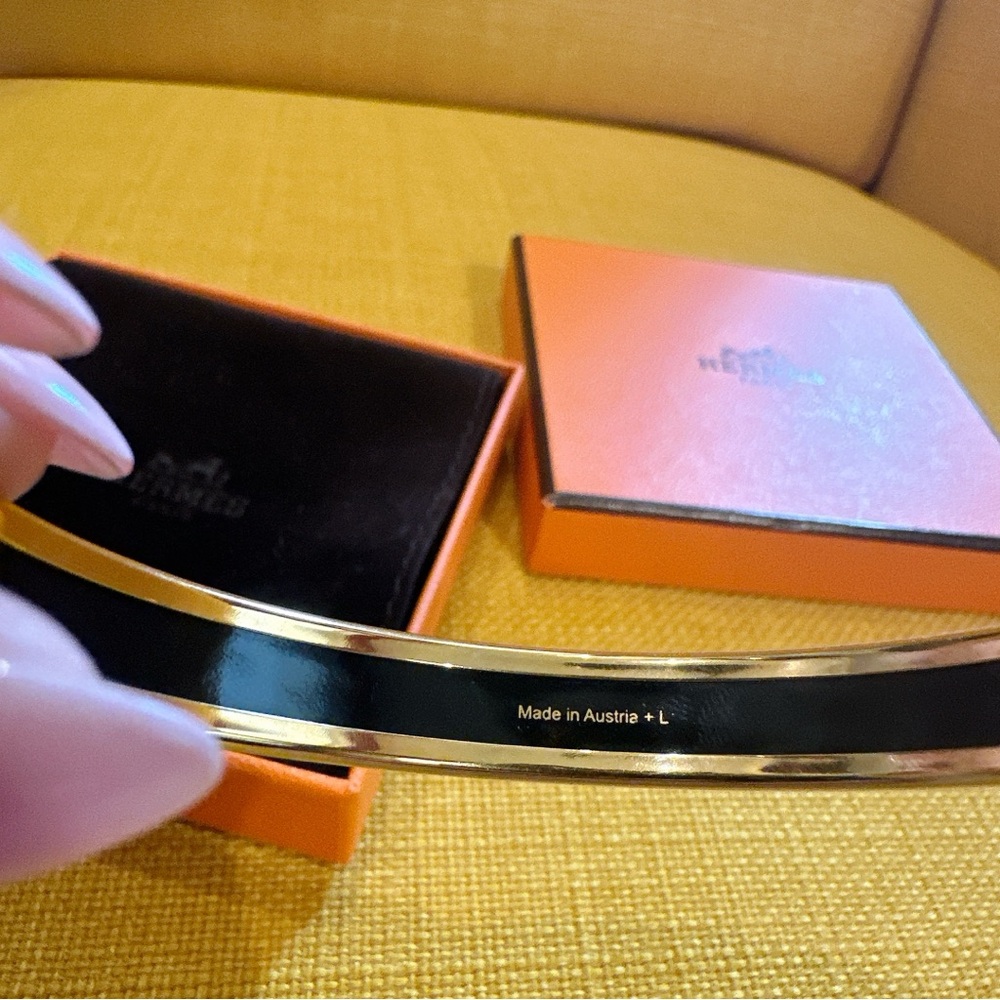 Hermès Cloisonné Enamel Bangle Bracelet - Picture 4 of 6